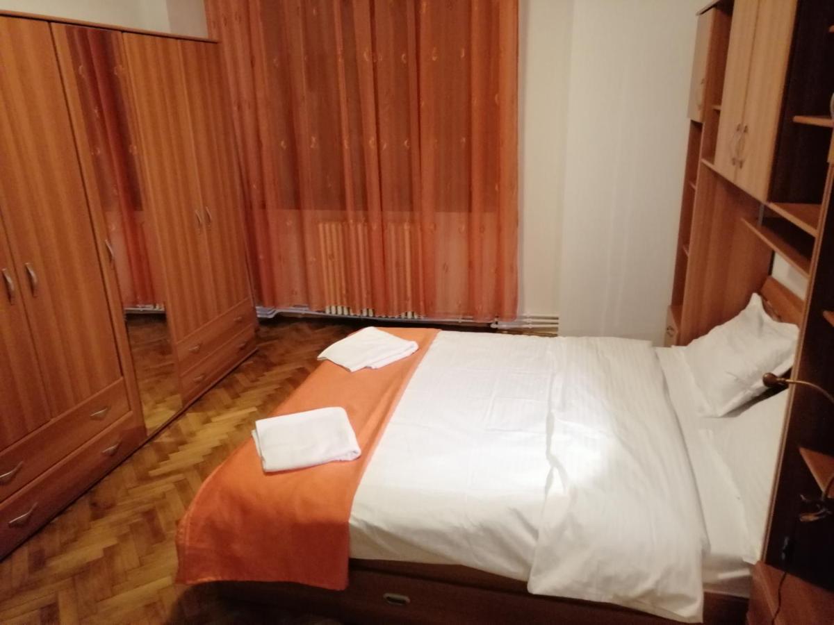 Apartament Athenee Palace Bukarest Exterior foto